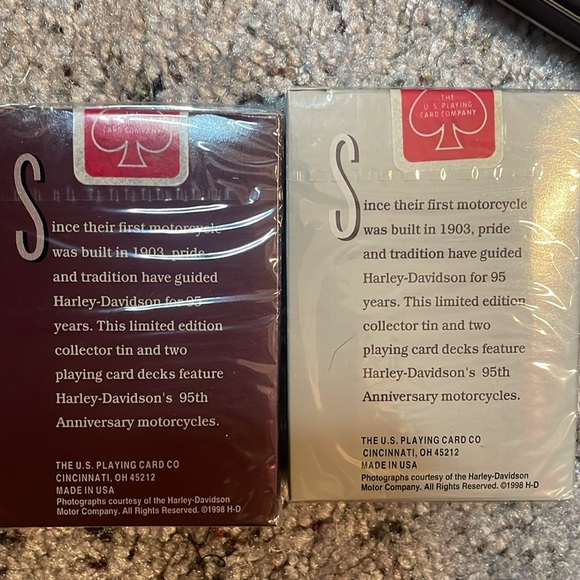 Harley Davidson Motor Cycle 95th Anniversary Limited Edition Playing Cards & Tin - Picture 3 of 5